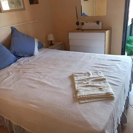 アパート Tabarly 4 Pers Ac Swimming Pool 2 Bedrooms ヴィルヌーヴ・ルベ